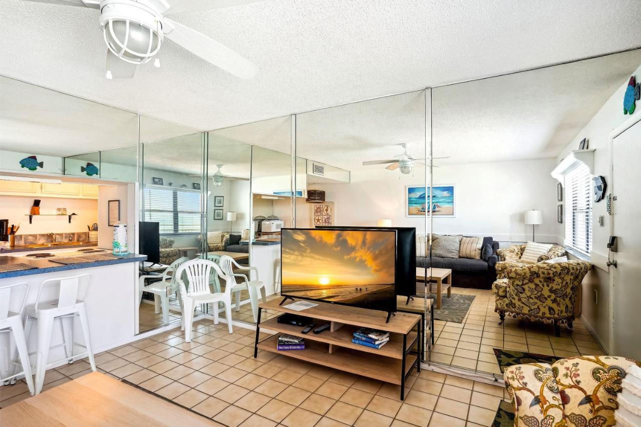 Sunset Chateau 409 St. Pete Beach Eksteriør billede